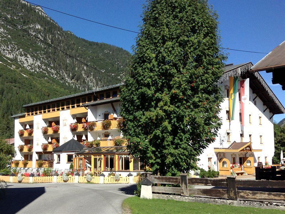 Sporthotel Xander Leutasch Bagian luar foto