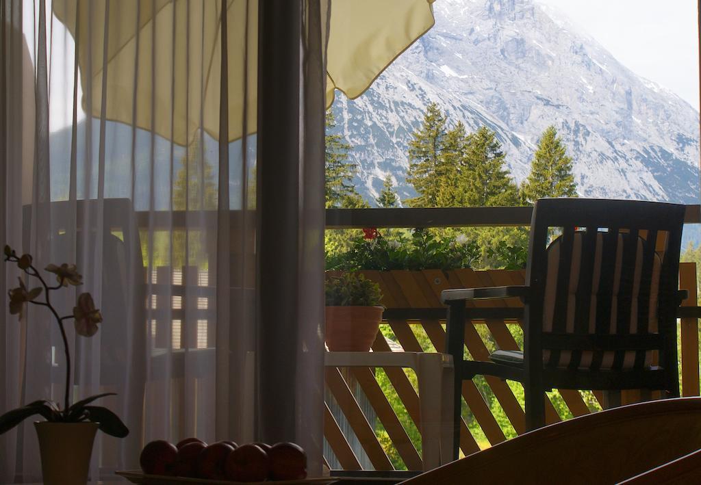 Sporthotel Xander Leutasch Ruang foto